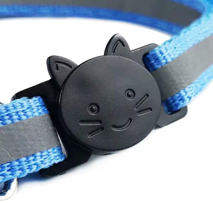 Collare  per gatti riflettente regolabile con campanellino (verde) - immagine 4